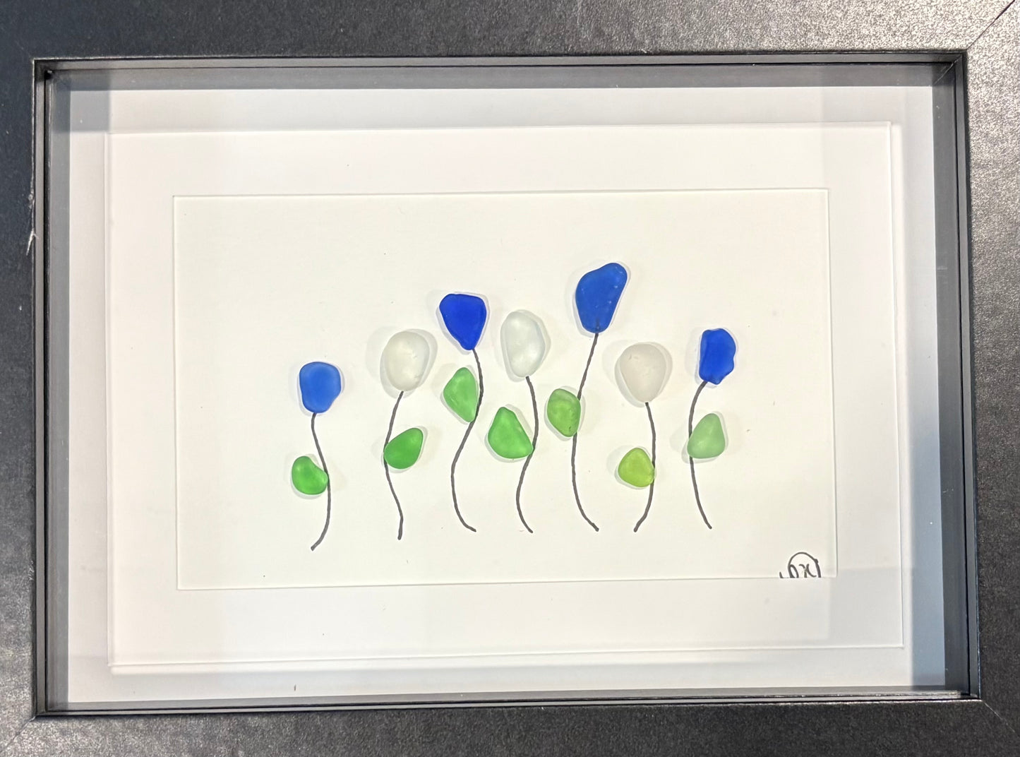 ***Custom Order-5 flowers (black frame)-8x8 & blue and white stems (black frame)-5x7-Reserved