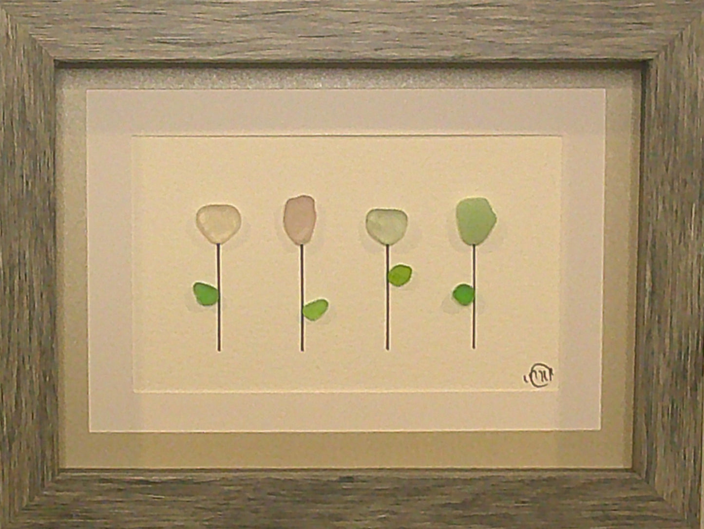 Sea Glass Picture - Flower 4 Stem 7 - 5x7